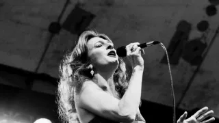 Joni Mitchell, splín a vztek