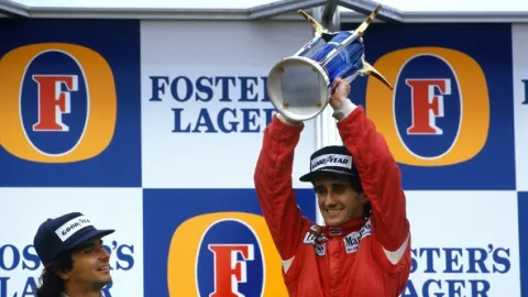 Lucky! - Bernie Ecclestone a historie Formule-1 (1)
