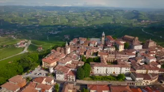 Milovníci vína (11/12)