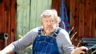 Stoletý stařík, který vylezl z okna a zmizel