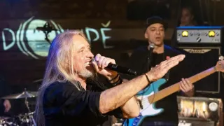 Doupě Kamila Střihavky