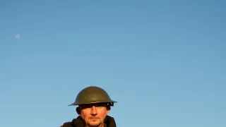 Přední linie (3/8)