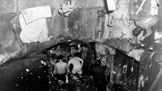 Přední linie (3/8)