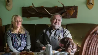 Pět mrtvých psů (2/3)