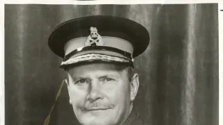 Přední linie (4/8)