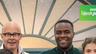 Peče celá Británie Junior IX