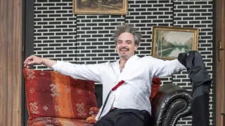 13. komnata Ernesta Čekana