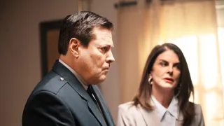 Gigakong vs. Robokong