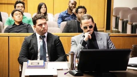 Depp vs. Heardová: Najškandalóznejší súdny proces Hollywoodu