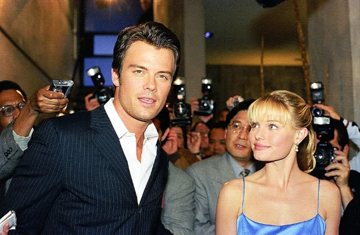 Rande s celebritou (Win a Date With Tad Hamilton!), 2004 - fotogaléria
