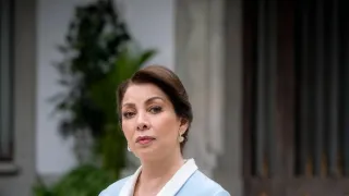 García asszony és lányai (54)