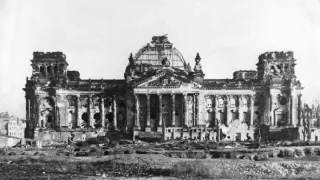 Přední linie (6/8)