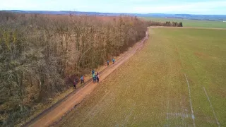 Pěšky hezky česky (1/2)