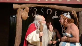 Asterix és Obelix: A középső birodalom