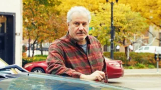 Před oponou, za oponou