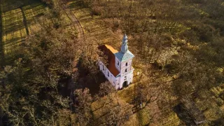 Pěšky hezky česky (2/2)