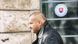 Vojna policajtov (2)