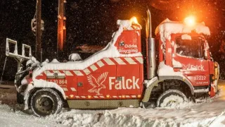 Záchrana na zledovatělé silnici VI (1)