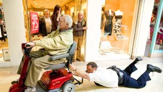 Policajt ze sámošky