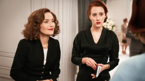 Paní Harrisová jede do Paříže