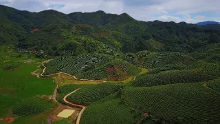 Na cestě po střeše Indočíny
