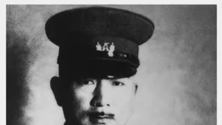 Přední linie (7/8)