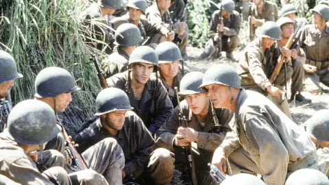 Tenká červená linie