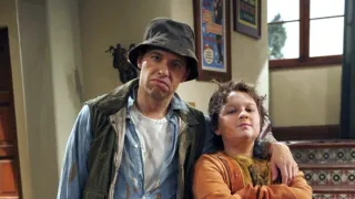 Dva a půl chlapa V (2)