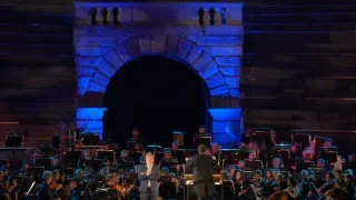 Jonas Kaufmann ve Veronské aréně