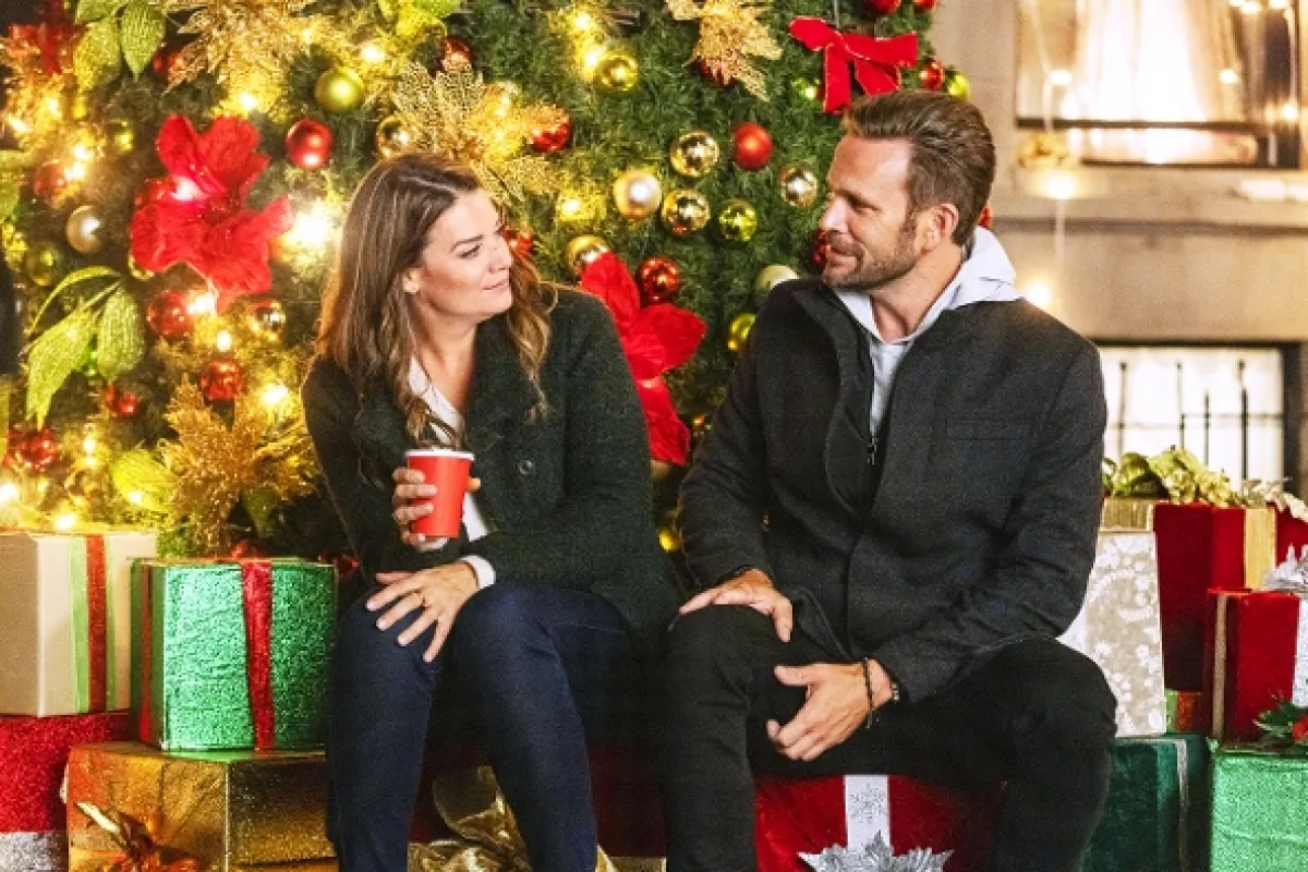 Môj naj Santa (Lights, Camera, Christmas!), 2022 - fotogaléria