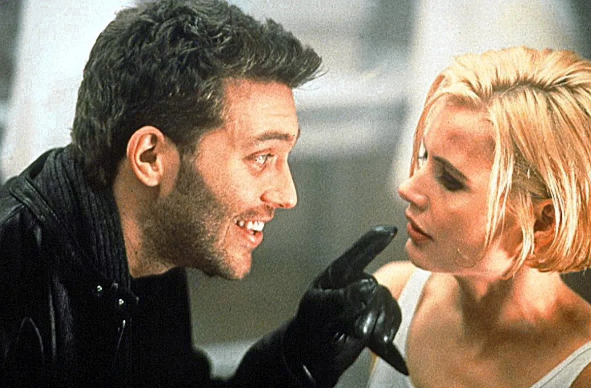 Dlhý bozk na dobrú noc (The Long Kiss Goodnight), 1996 - fotogaléria