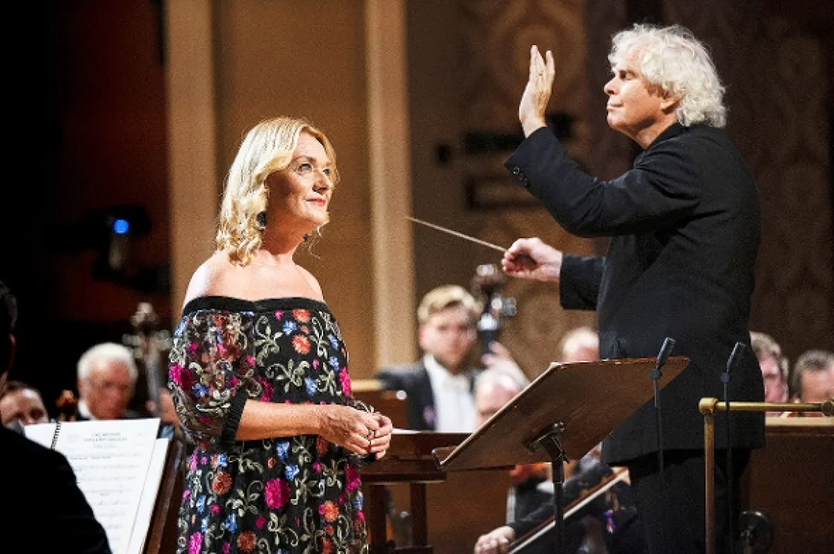 Sir Simon Rattle diriguje české a terezínské autory, 2022 - fotogaléria