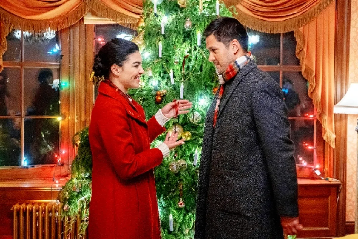 Svadba pod stromček (Designing Christmas), 2022 - fotogaléria