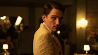 Krutá láska: Příběh Ruth Ellisové (1/4)