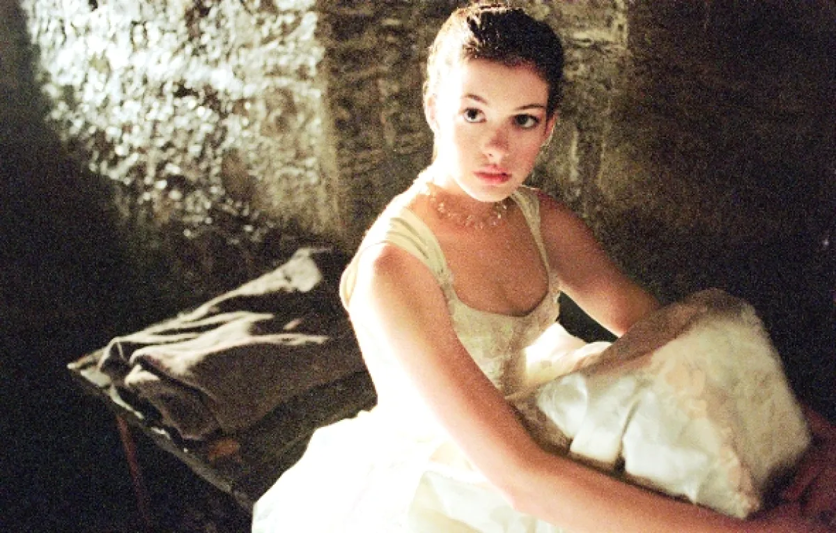 Začarovaná Ella (Ella Enchanted), 2004 - fotogaléria