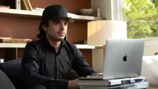 Peníze těch tupců