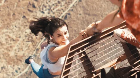 Veža smrti: Uväznené nad zemou