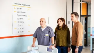 Červené pásky (1)