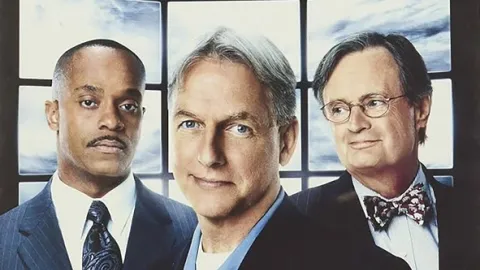 Námořní vyšetřovací služba X (1)