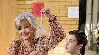 Malý Sheldon IV (12)