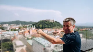 V karavanu po Slovinsku (4/6)