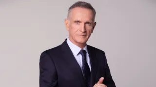 Cápák között IX (4)