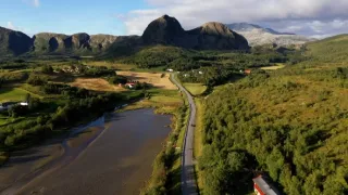 Putování podél moří (2)