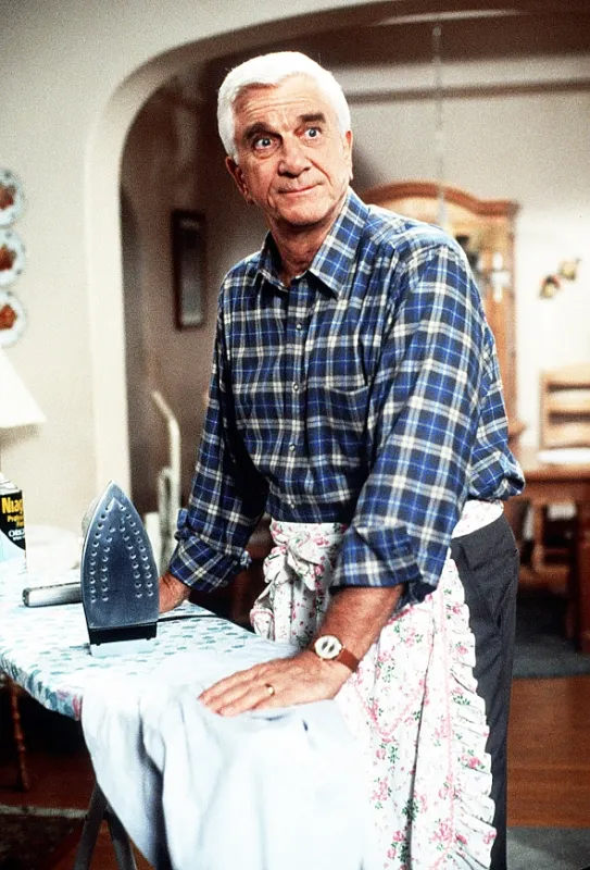 Bláznivá střela 33 1/3: Poslední trapas (Naked Gun 33 1/3: The Final Insult), 1994 - fotogaléria