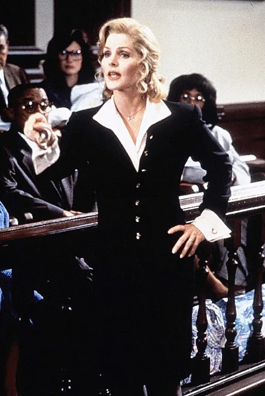 Bláznivá střela 33 1/3: Poslední trapas (Naked Gun 33 1/3: The Final Insult), 1994 - fotogaléria