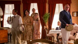 Hotel na pobřeží (2/33)