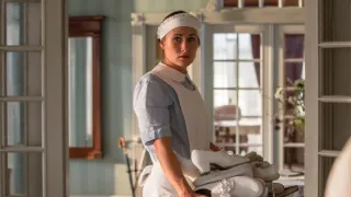 Hotel na pobřeží (2/33)