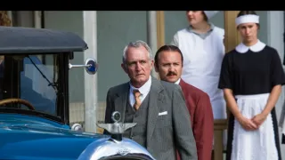 Hotel na pobřeží (3/33)