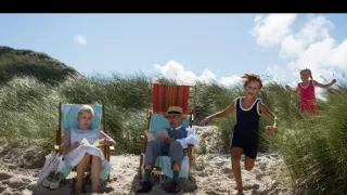 Hotel na pobřeží (3/33)