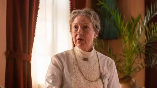 Hotel na pobřeží (2/33)